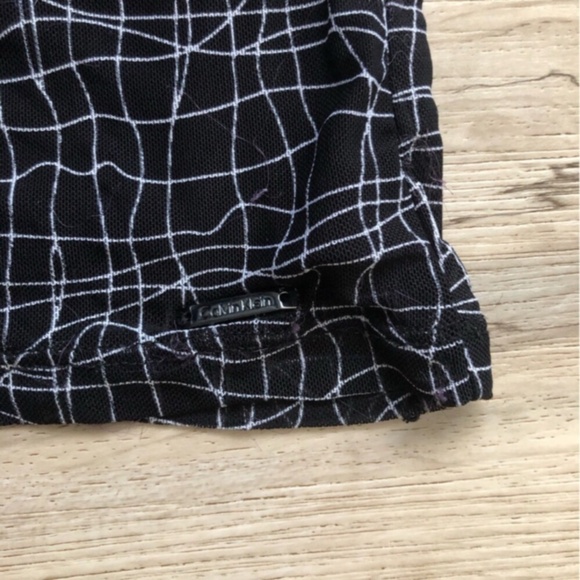 Calvin Klein Black and White Fitted Blouse - Picture 5 of 9